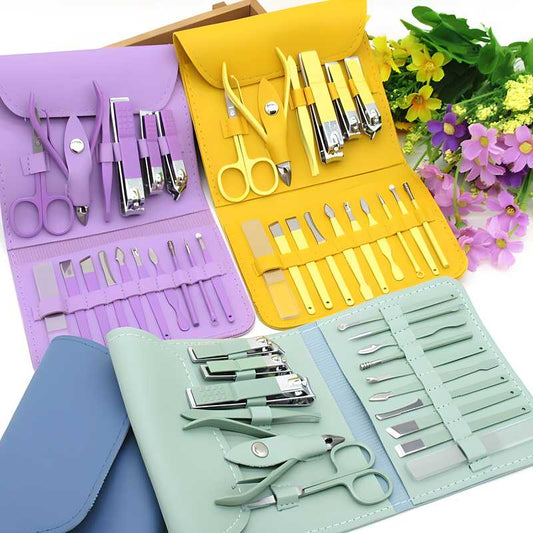 Manicure/Pedicure Premium Set For Women